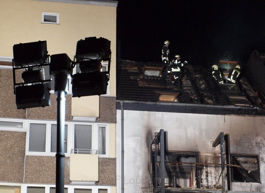 Feuer 3 Koeln Vingst Burgstr P503.JPG